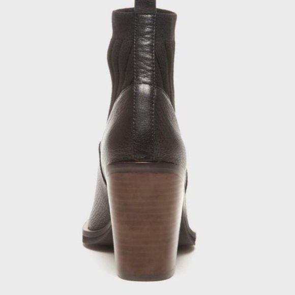 Anthropologie Kelsi Dagger Ankle Sock Booties - Picture 2 of 5